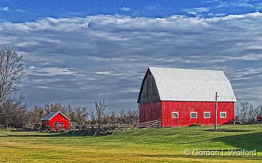 Really Red Barn_DSCF3521.jpg - Photographed near Toledo, Ontario, Canada.